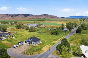 8820 W 25900 N, Portage, UT 84331 - Photo 35
