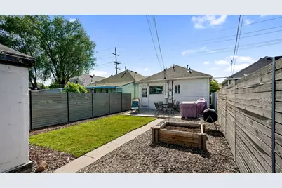 563 S 1000 W, Salt Lake City, UT 84104 - Photo 19