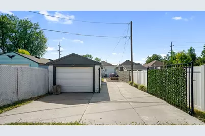 563 S 1000 W, Salt Lake City, UT 84104 - Photo 21