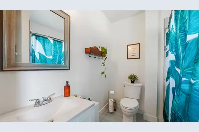 563 S 1000 W, Salt Lake City, UT 84104 - Photo 15