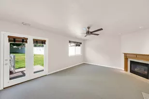 978 W 400 S, Layton, UT 84041 - Photo 11