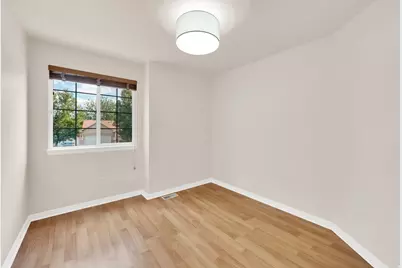 978 W 400 S, Layton, UT 84041 - Photo 19