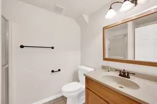 978 W 400 S, Layton, UT 84041 - Photo 25