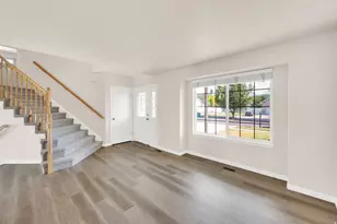 978 W 400 S, Layton, UT 84041 - Photo 5