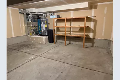 872 W Oxford Dr N, North Salt Lake, UT 84054 - Photo 15