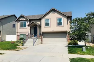 872 W Oxford Dr N, North Salt Lake, UT 84054 - Photo 1