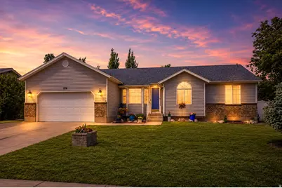 976 W 1400 S, Woods Cross, UT 84087 - Photo 1