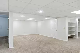 976 W 1400 S, Woods Cross, UT 84087 - Photo 35