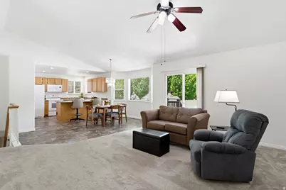 976 W 1400 S, Woods Cross, UT 84087 - Photo 5