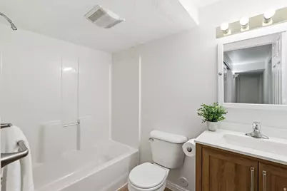 976 W 1400 S, Woods Cross, UT 84087 - Photo 43