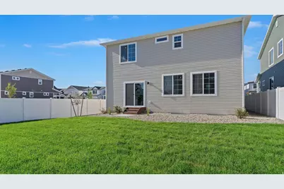 311 N Broadway Dr, Saratoga Springs, UT 84045 - Photo 27