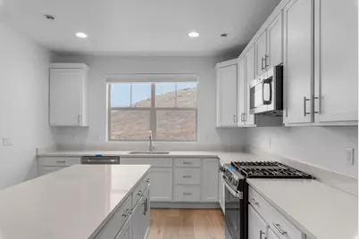 7034 S Overland Rd, West Jordan, UT 84081 - Photo 9