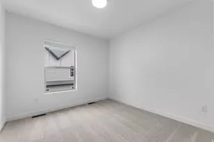 7034 S Overland Rd, West Jordan, UT 84081 - Photo 11