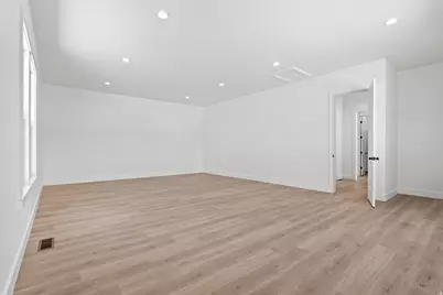 7201 S Sage Run Rd W #213, West Jordan, UT 84081 - Photo 23
