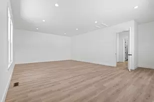 7201 S Sage Run Rd W, West Jordan, UT 84081 - Photo 23