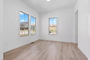 7201 S Sage Run Rd W, West Jordan, UT 84081 - Photo 9