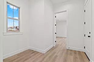 7201 S Sage Run Rd W, West Jordan, UT 84081 - Photo 21