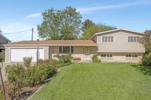 7060 S 2700 W, West Jordan, UT 84084 - Photo 27