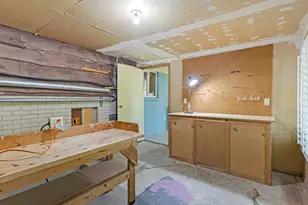 7060 S 2700 W, West Jordan, UT 84084 - Photo 11