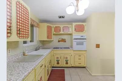 7060 S 2700 W, West Jordan, UT 84084 - Photo 3