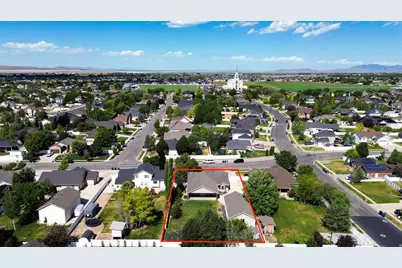 1111 S 2200 W, Syracuse, UT 84075 - Photo 49