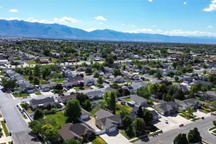 1111 S 2200 W, Syracuse, UT 84075 - Photo 49