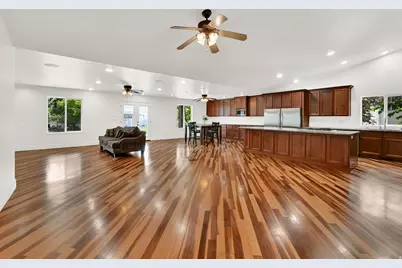 1111 S 2200 W, Syracuse, UT 84075 - Photo 5