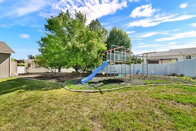 1111 S 2200 W, Syracuse, UT 84075 - Photo 37