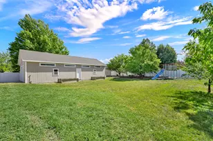 1111 S 2200 W, Syracuse, UT 84075 - Photo 33