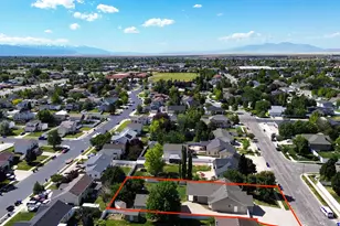 1111 S 2200 W, Syracuse, UT 84075 - Photo 45