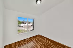 1111 S 2200 W, Syracuse, UT 84075 - Photo 23