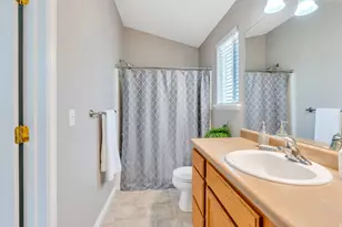 1593 W Turtle Dove Ln S, West Jordan, UT 84088 - Photo 9