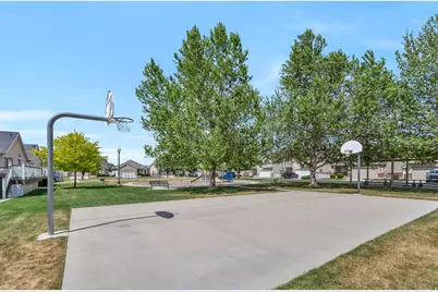 1593 W Turtle Dove Ln S, West Jordan, UT 84088 - Photo 25