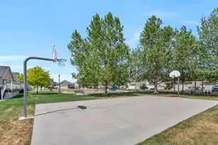 1593 W Turtle Dove Ln S, West Jordan, UT 84088 - Photo 25