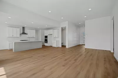 3521 S 2410 W #317, Syracuse, UT 84075 - Photo 13