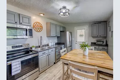 1506 W Stanford St N, Layton, UT 84041 - Photo 11