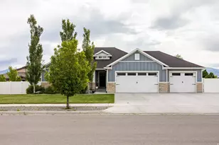 321 S Lookout Ridge Dr, Grantsville, UT 84029 - Photo 1