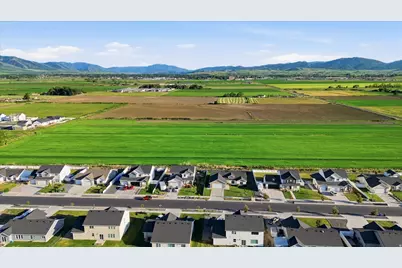 1422 W 3410 S, Nibley, UT 84321 - Photo 33