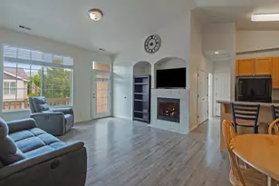 418 N Kent Dr, North Salt Lake, UT 84054 - Photo 3