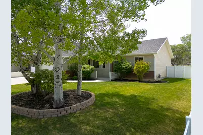 1610 S 1220 W, Vernal, UT 84078 - Photo 3