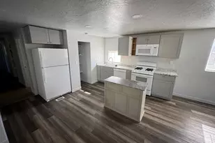 859 S 440 W, Richfield, UT 84701 - Photo 15
