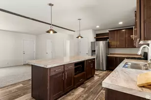 1700 W 2700 N, Pleasant View, UT 84404 - Photo 7