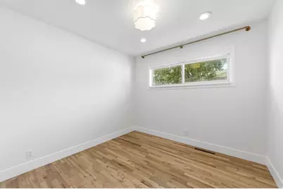 1212 N Buccaneer Dr, Salt Lake City, UT 84116 - Photo 11