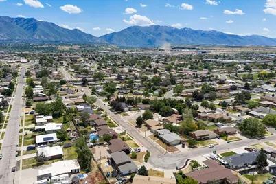2427 W 5025 S, Roy, UT 84067 - Photo 23