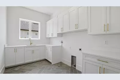 1679 N 2250 W #1, Provo, UT 84604 - Photo 37
