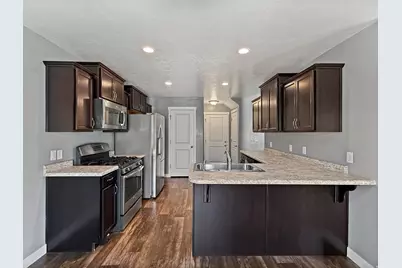 15152 S Gallant Dr, Bluffdale, UT 84065 - Photo 5