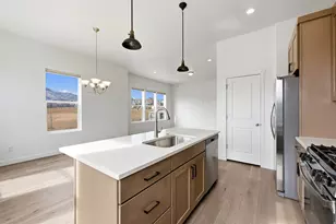7617 S Bear Gulch Rd W, West Jordan, UT 84081 - Photo 15