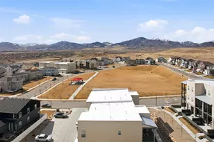 7617 S Bear Gulch Rd W, West Jordan, UT 84081 - Photo 19