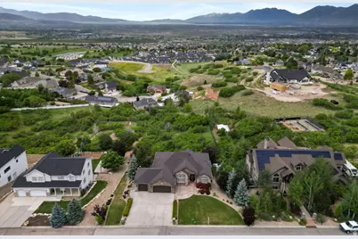 6 W Salem Hills Dr S, Elk Ridge, UT 84651 - Photo 119