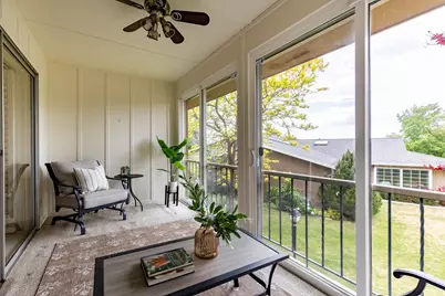 990 S Oak Hills Way, Salt Lake City, UT 84108 - Photo 11